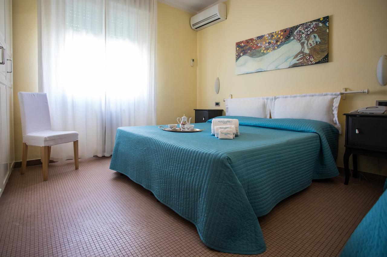 Hotel Massimo Marina di Cecina Exterior foto